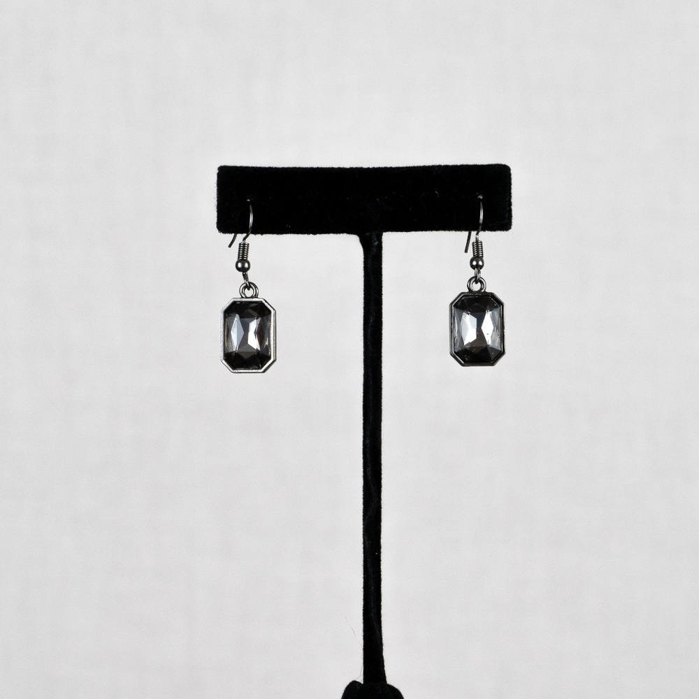 Black earings